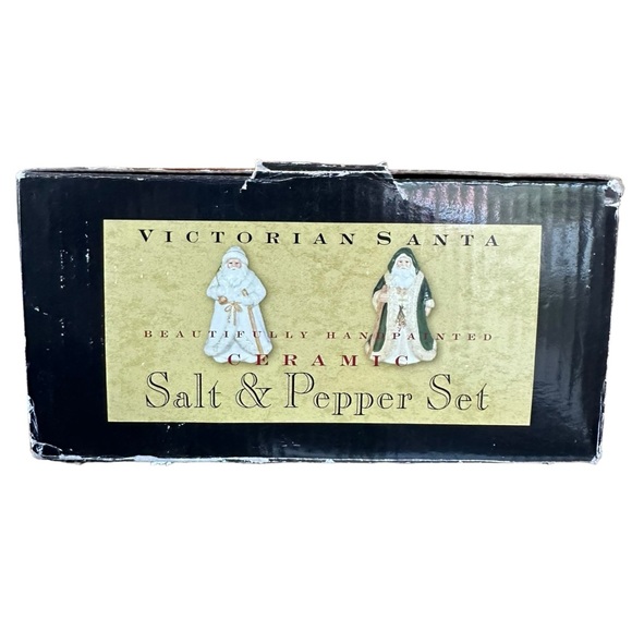 Vintage Victorian Santa Salt and Pepper Shakers Set - Picture 7 of 10